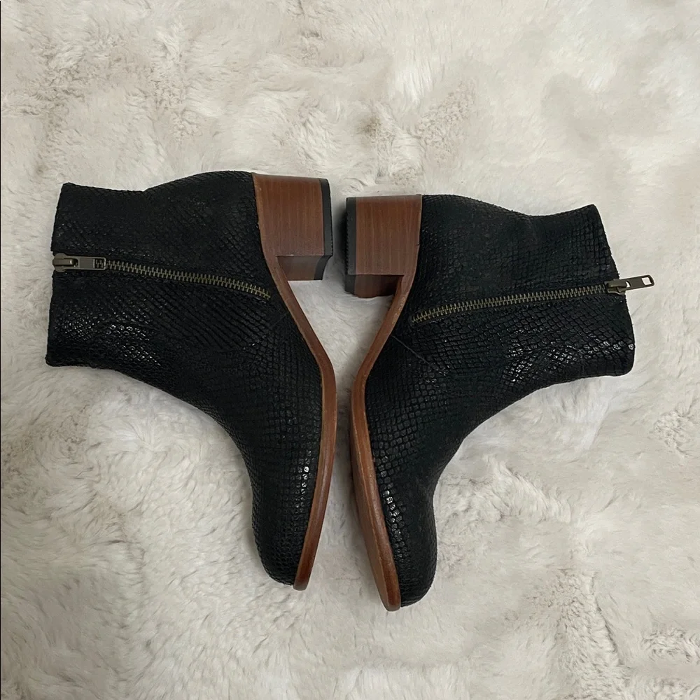 H By Hudson Black leather snake Textured Ankle Booties